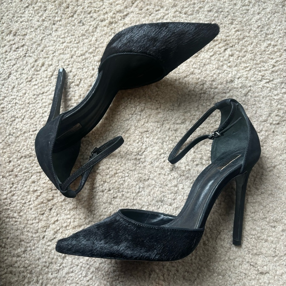 SCHUTZ Naiara Black Pointed Toe Heels